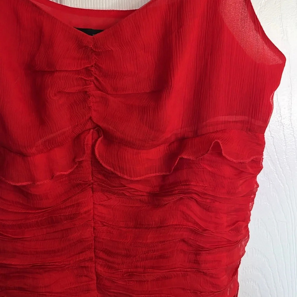 Vintage 100% Silk Red Ruffled Tank Top ❤️♥️❤️ - Picture 2 of 10